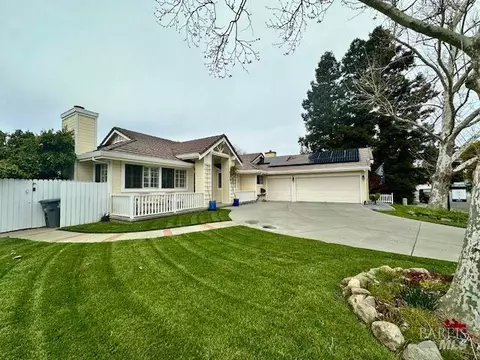 Exterior - 1555 Mccarthy Ct, Dixon, CA 95620 photo 5 of 26