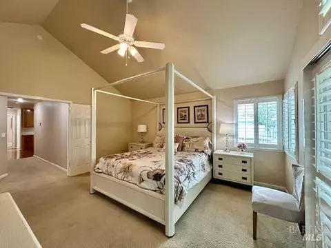 Bedroom - 1555 Mccarthy Ct, Dixon, CA 95620 photo 3 of 5