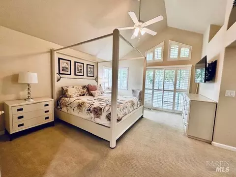 Bedroom - 1555 Mccarthy Ct, Dixon, CA 95620 photo 5 of 5