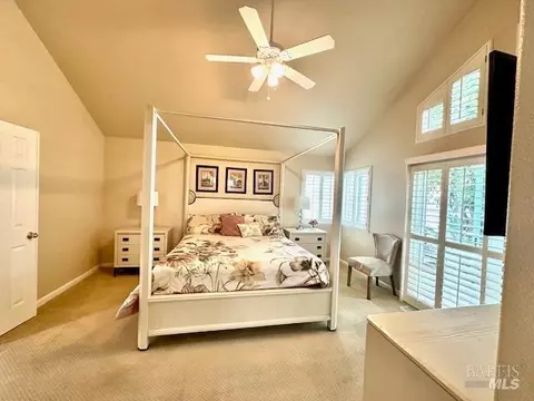 Bedroom - 1555 Mccarthy Ct, Dixon, CA 95620 photo 4 of 5