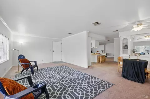 813 Corte Azul, Rohnert Park, CA 94928