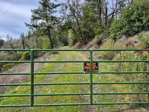 5376 Wild Iris Ln, Willits, CA 95490 photo 2