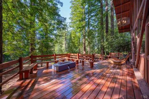 Exterior - 22099 Ruoff Rd, Jenner, CA 95450 photo 4 of 23