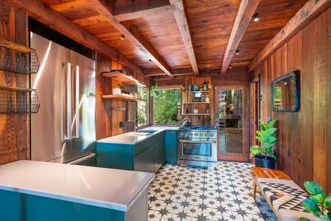 Kitchen - 22099 Ruoff Rd, Jenner, CA 95450 photo 3 of 4