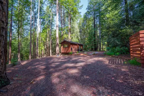 Exterior - 22099 Ruoff Rd, Jenner, CA 95450 photo 7 of 23