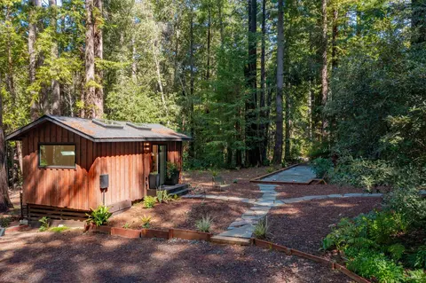 Exterior - 22099 Ruoff Rd, Jenner, CA 95450 photo 9 of 23