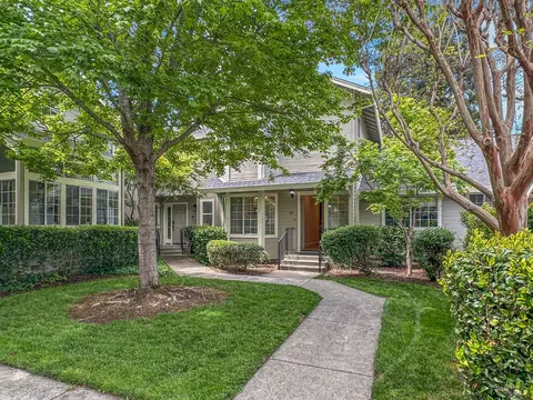 89 Valley Club Cir, Napa, CA 94558