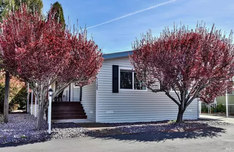 1133 Chinaberry Way, Windsor, CA 95492