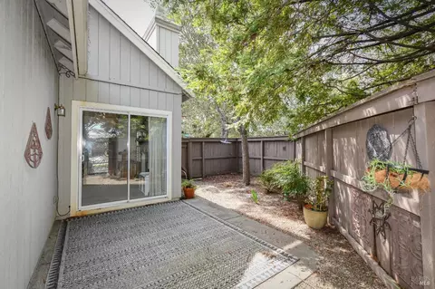 703 Harry James Ct, Windsor, CA 95492 photo 18