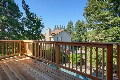 Exterior - 106 Silver Eagle Way, Vacaville, CA 95688 photo 8 of 16