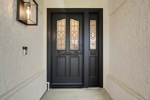 Entry Way - 106 Silver Eagle Way, Vacaville, CA 95688 photo 1 of 4