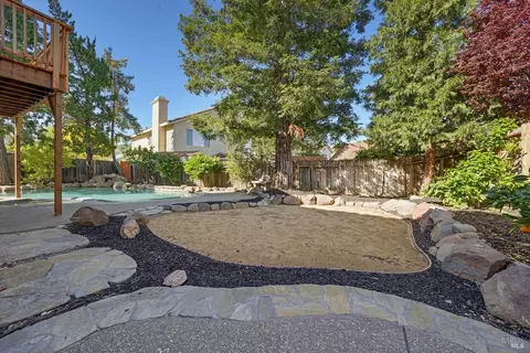 Exterior - 106 Silver Eagle Way, Vacaville, CA 95688 photo 12 of 16
