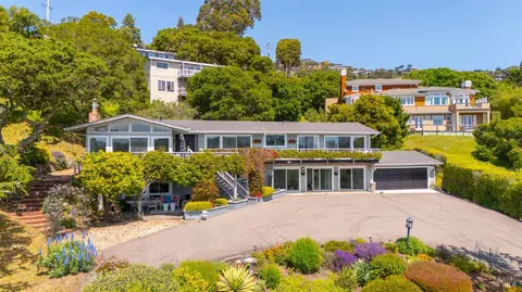 95 Round Hill Rd, Tiburon, CA 94920