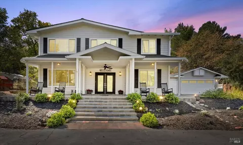 248 Vine St, Vacaville, CA 95688