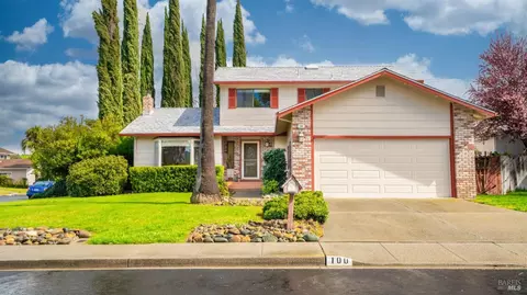 100 Quietwood Dr, Vacaville, CA 95688