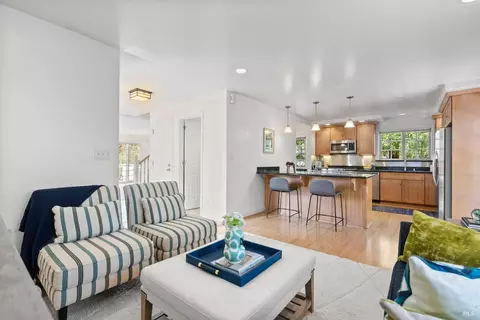 11 Walker Rd, Mill Valley, CA 94941 photo 5