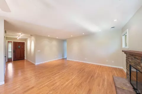 270 Temelec Cir, Sonoma, CA 95476 photo 8
