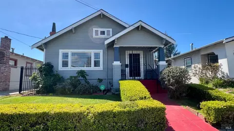 5539 Harmon Ave, Oakland, CA 94621
