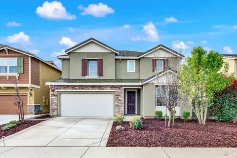 261 Primrose Dr, Vacaville, CA 95687