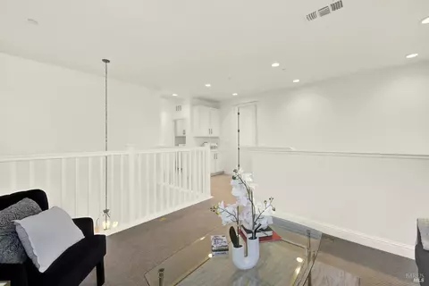 Entry Way - 261 Primrose Dr, Vacaville, CA 95687 photo 10 of 11