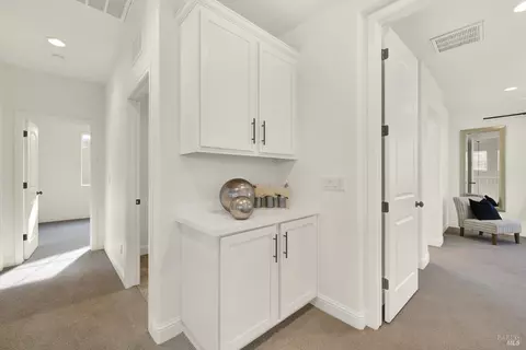 Entry Way - 261 Primrose Dr, Vacaville, CA 95687 photo 11 of 11