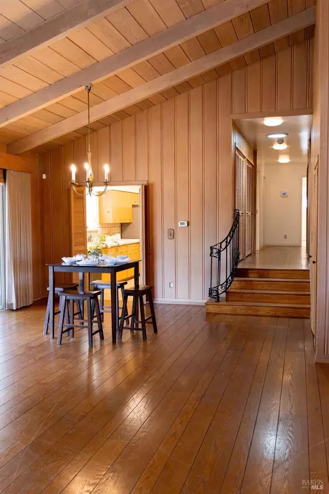 Dining - 1101 Maple Ave, Ukiah, CA 95482 photo 2 of 8