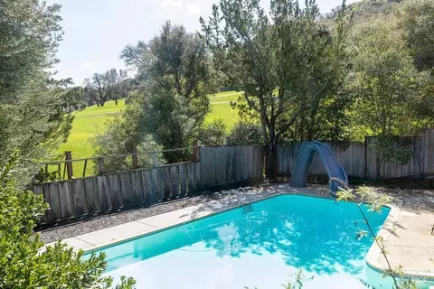 Exterior - 1101 Maple Ave, Ukiah, CA 95482 photo 26 of 31