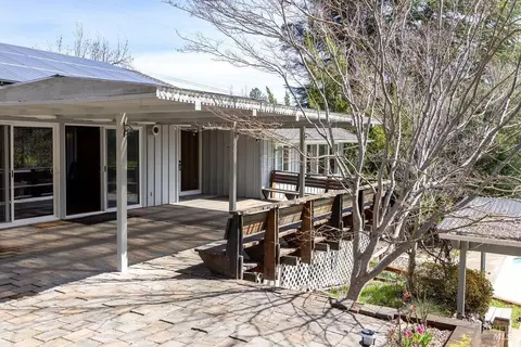 Exterior - 1101 Maple Ave, Ukiah, CA 95482 photo 24 of 31