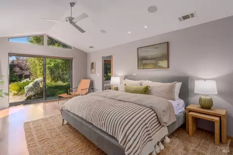 Bedroom - 19265 7th St E, Sonoma, CA 95476 photo 1 of 5