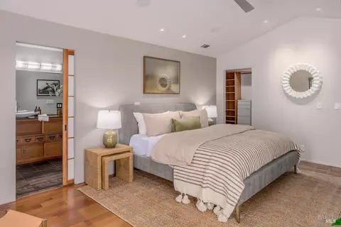 Bedroom - 19265 7th St E, Sonoma, CA 95476 photo 3 of 5