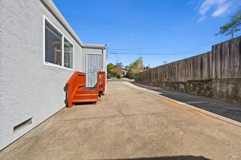 493 Idora Ave, Vallejo, CA 94591 photo 27