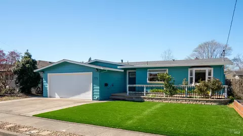 759 Nebraska Dr, Santa Rosa, CA 95405