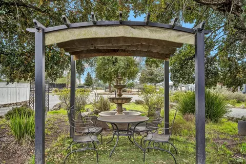 Exterior - 1200 E Railroad Ave, Cotati, CA 94931 photo 8 of 23