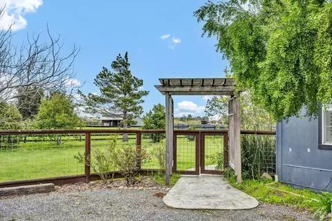 Exterior - 1200 E Railroad Ave, Cotati, CA 94931 photo 6 of 23