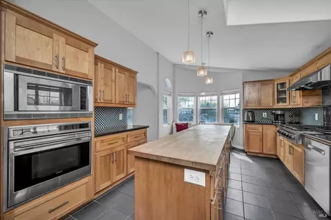 Kitchen - 1200 E Railroad Ave, Cotati, CA 94931 photo 2 of 3