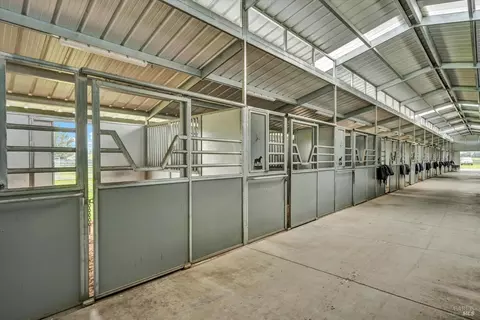 Entry Way - 1200 E Railroad Ave, Cotati, CA 94931 photo 3 of 3