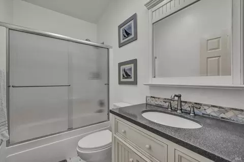 Bath - 1200 E Railroad Ave, Cotati, CA 94931 photo 1 of 2
