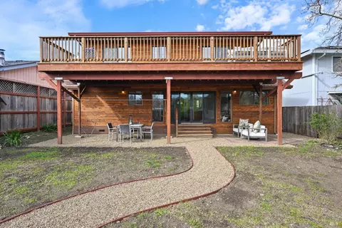 18839 Nikki Dr, Sonoma, CA 95476