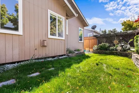 7907 Ferrari Way, Windsor, CA 95492 photo 34
