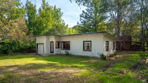 18051 Rays Rd, Philo, CA 95466