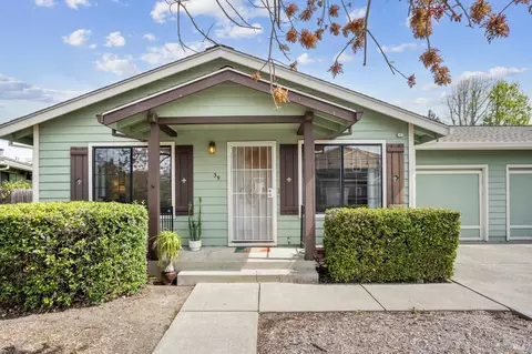 39 Edith St, Petaluma, CA 94952