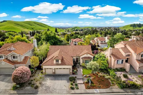 View/Area - 3237 Winged Foot Dr, Fairfield, CA 94534 photo 1 of 11