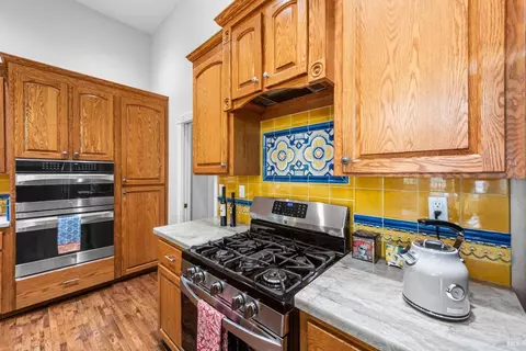 Kitchen - 3237 Winged Foot Dr, Fairfield, CA 94534 photo 5 of 7