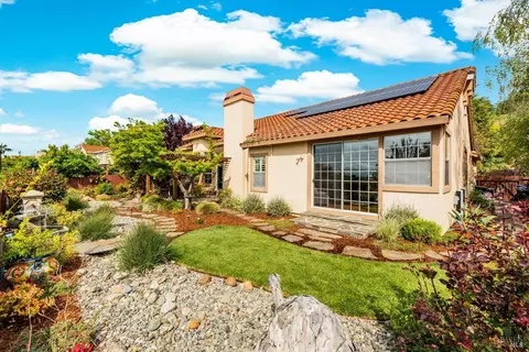 Exterior - 3237 Winged Foot Dr, Fairfield, CA 94534 photo 14 of 27