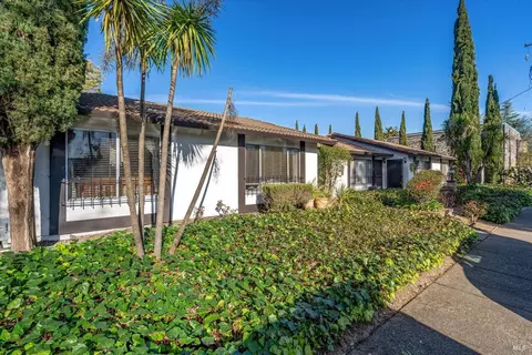 323 2nd St E, Sonoma, CA 95476 photo 5