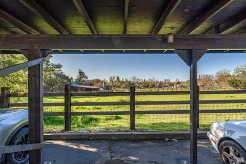 323 2nd St E, Sonoma, CA 95476 photo 12