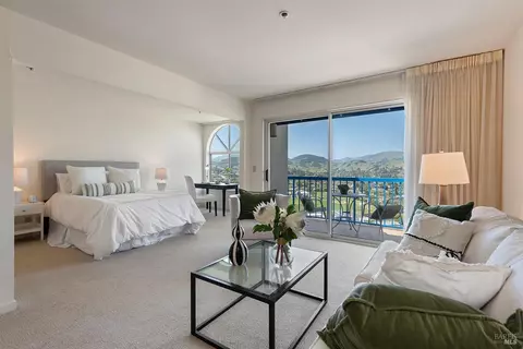 100 Thorndale Dr #454, San Rafael, CA 94903