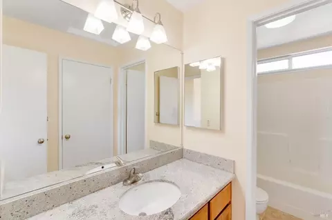 130 Barington Dr, Vallejo, CA 94591 photo 4
