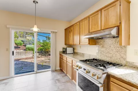 130 Barington Dr, Vallejo, CA 94591 photo 17