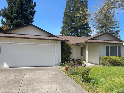 9570 Orion Dr, Windsor, CA 95492